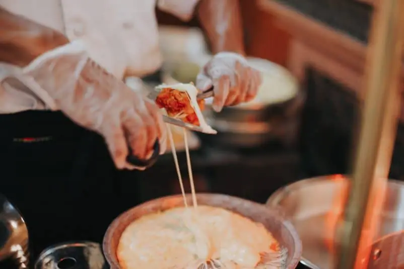 Stall makanan live cooking Sonokembang Catering Surabaya